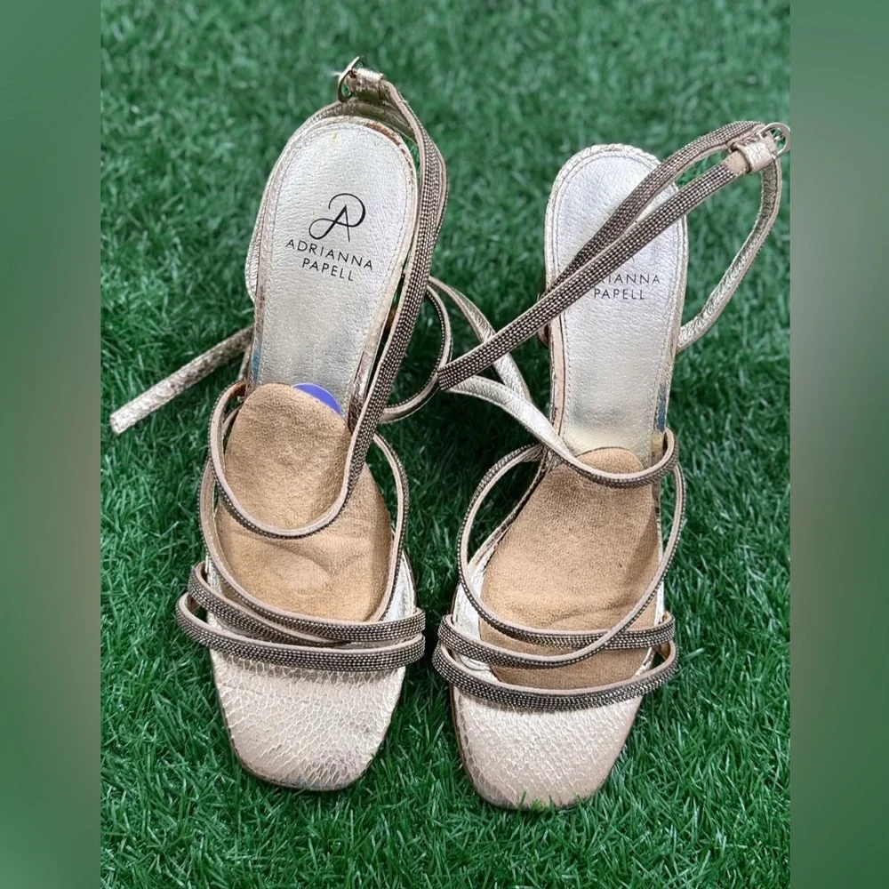 Adrianna Papell Gold Strappy‎ Women's Pumps Size 8.5